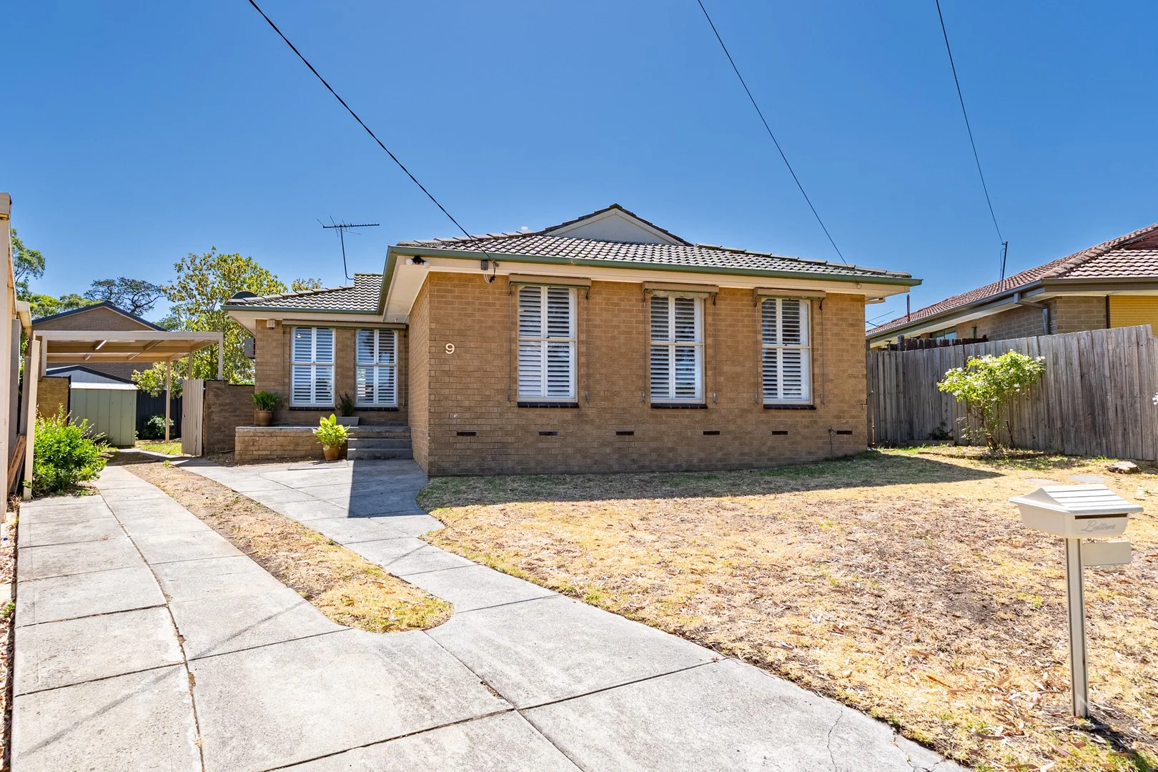 9 Orana Place (1/13)