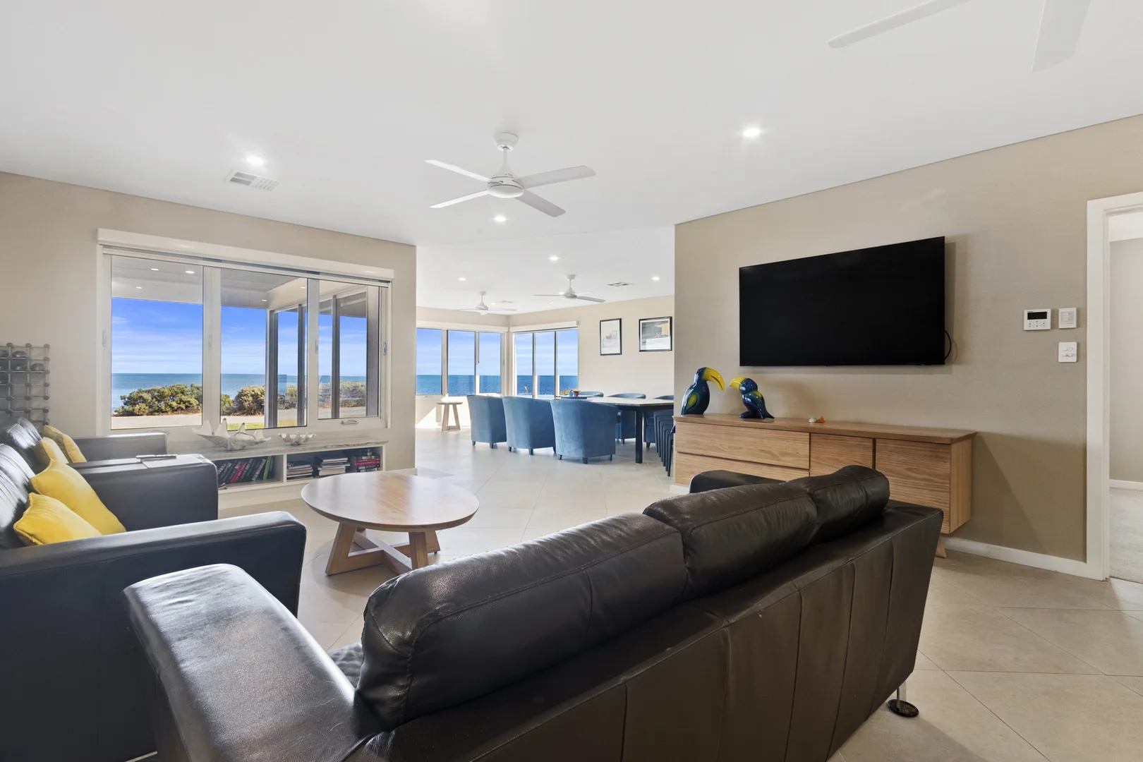 9 Palmer Esplanade - Image 3