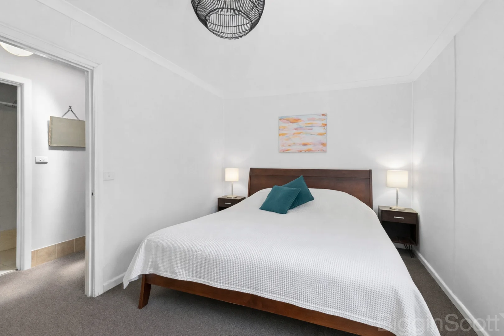 9 Queensberry Street - Image 5