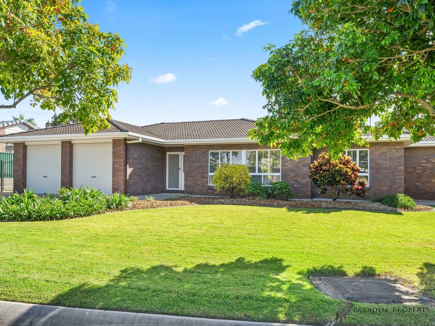 9 Rainbowridge Cres (1/28)