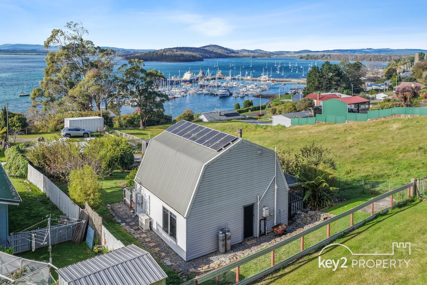 9 Ross Lane - Image 2