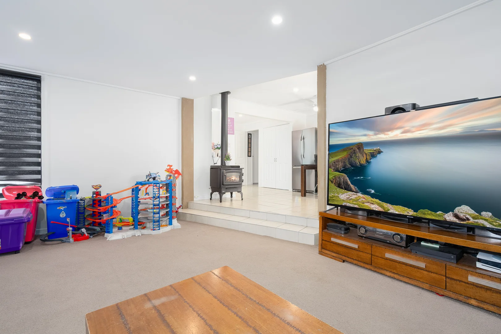 9 Tony Street - Image 3