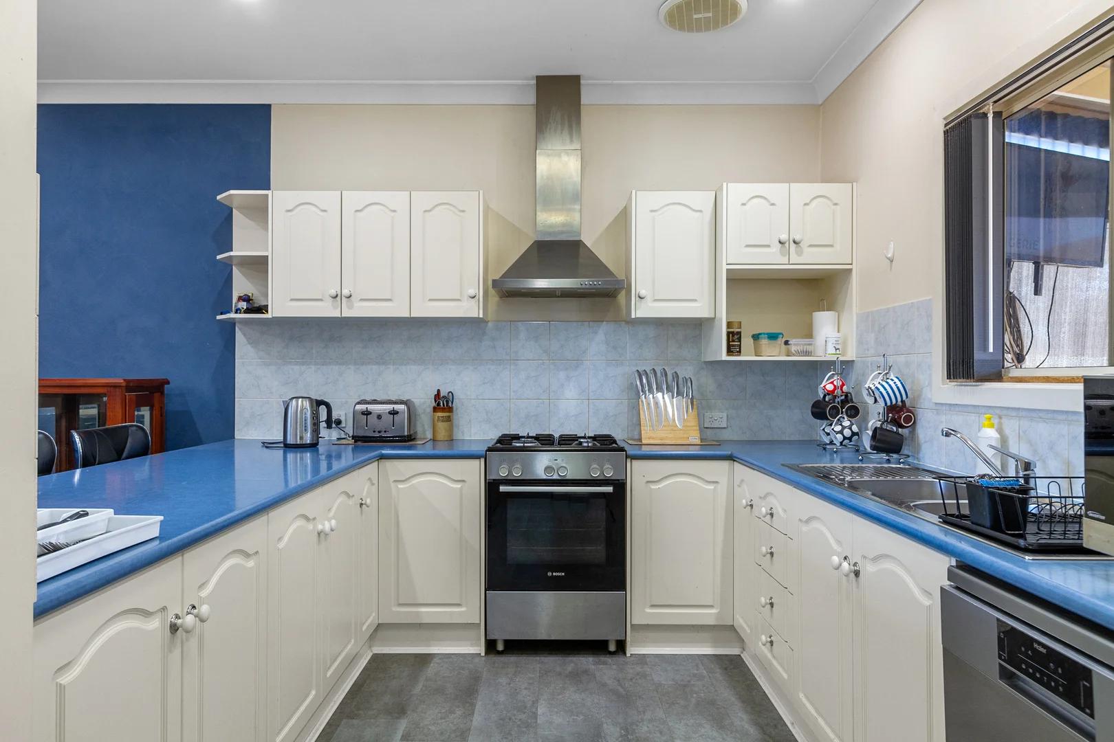 9 Warmington Road - Image 5