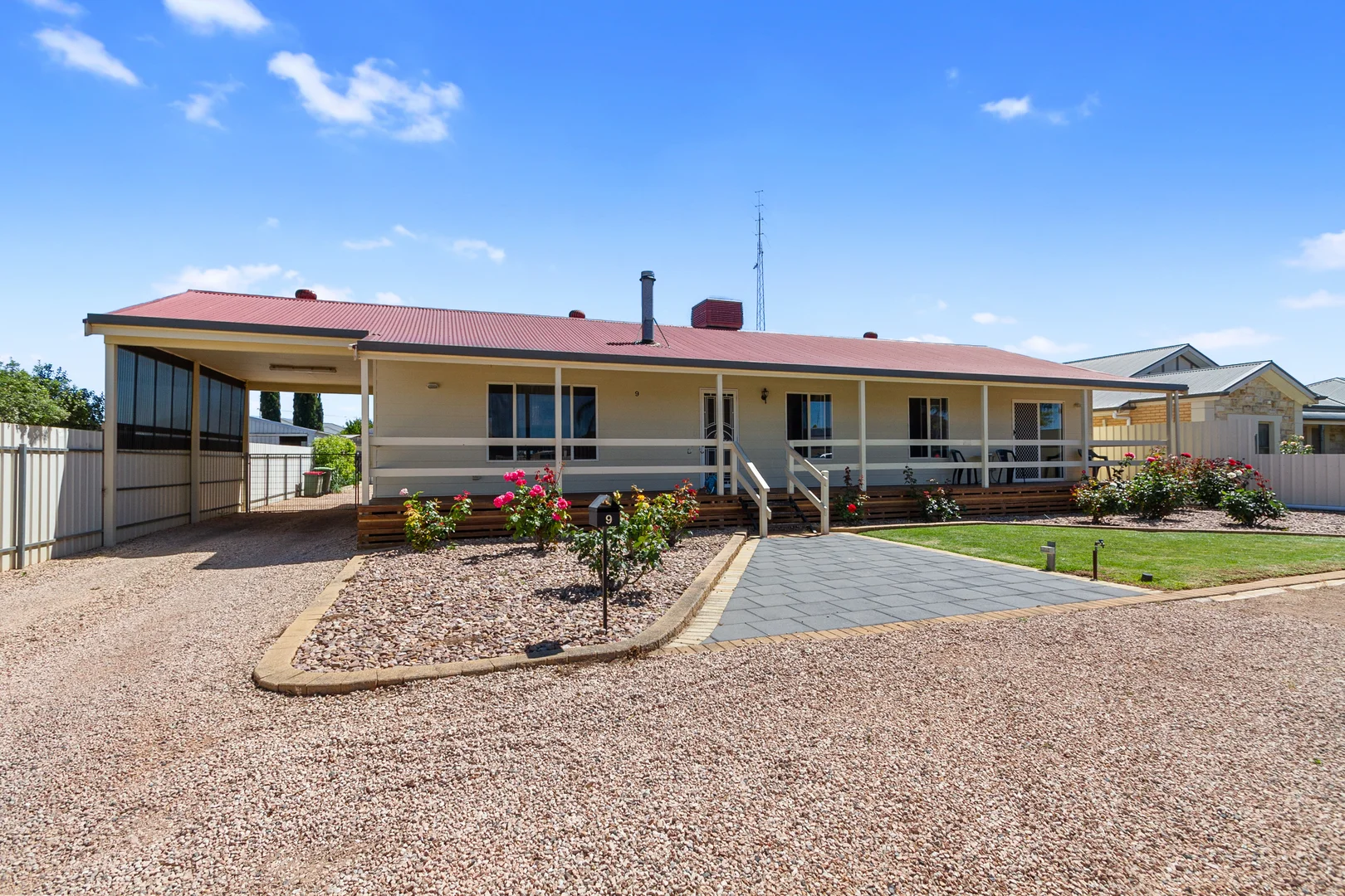 9 Warmington Road - Image 2