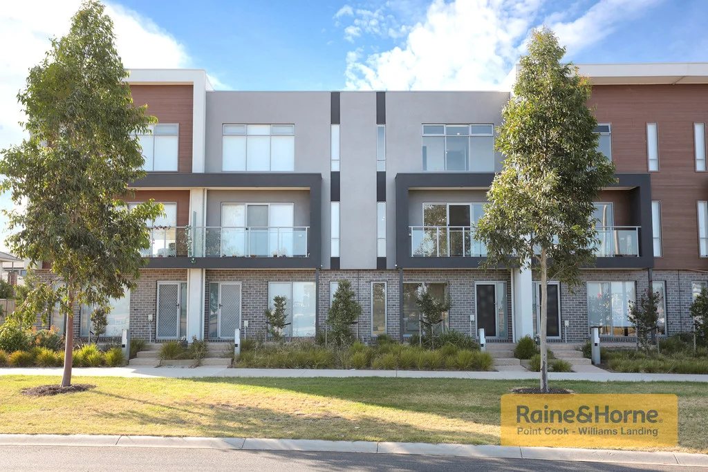 90 ASHCROFT AVENUE (1/12)