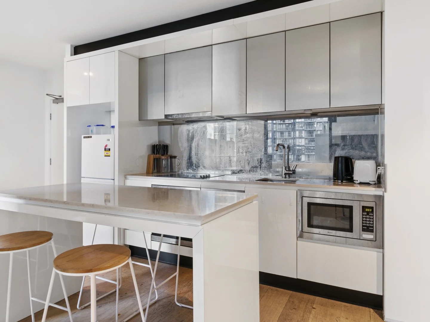 902/33 Rose Lane (1/12)