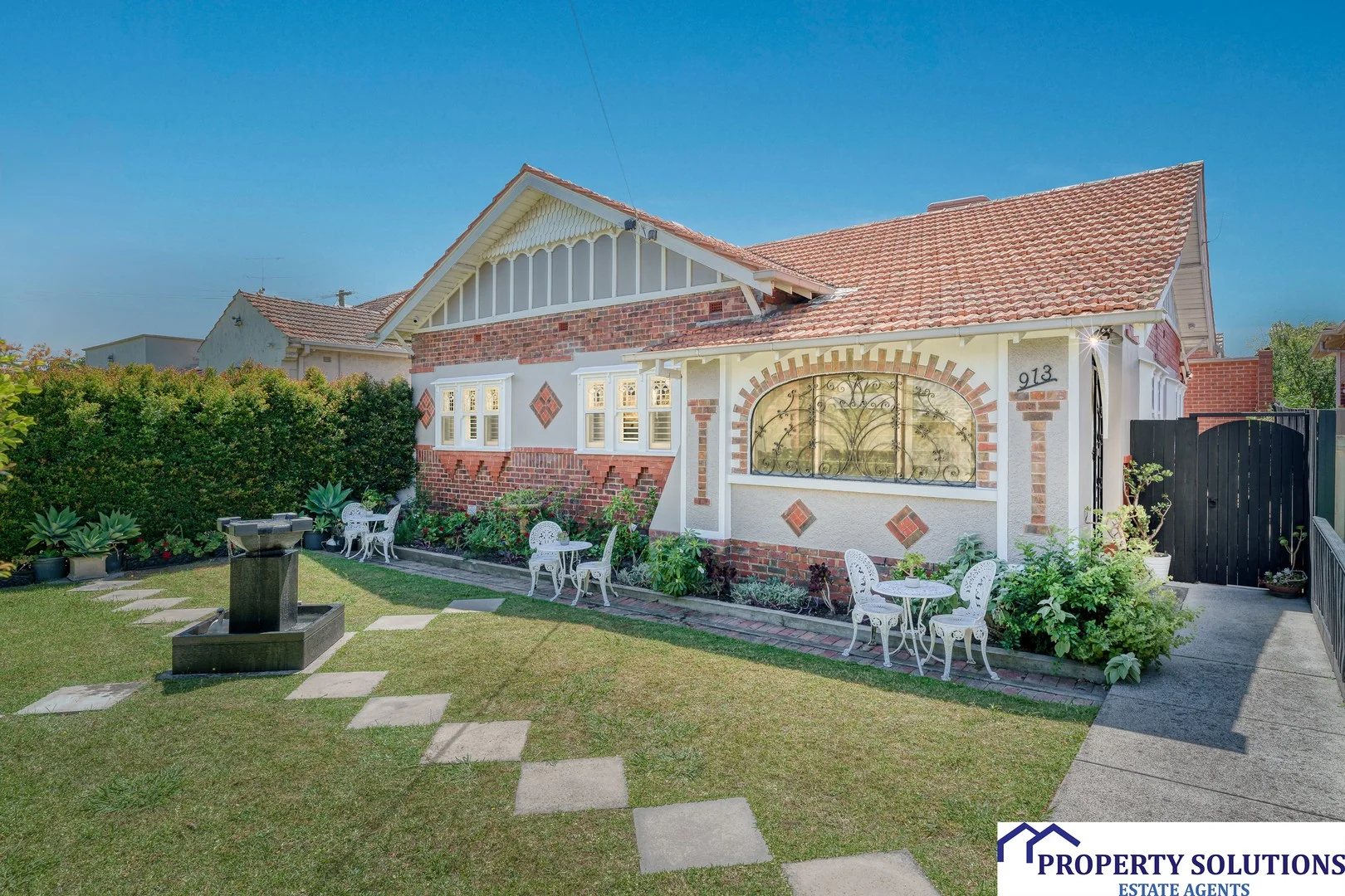 913 Glen Huntly Road (1/15)