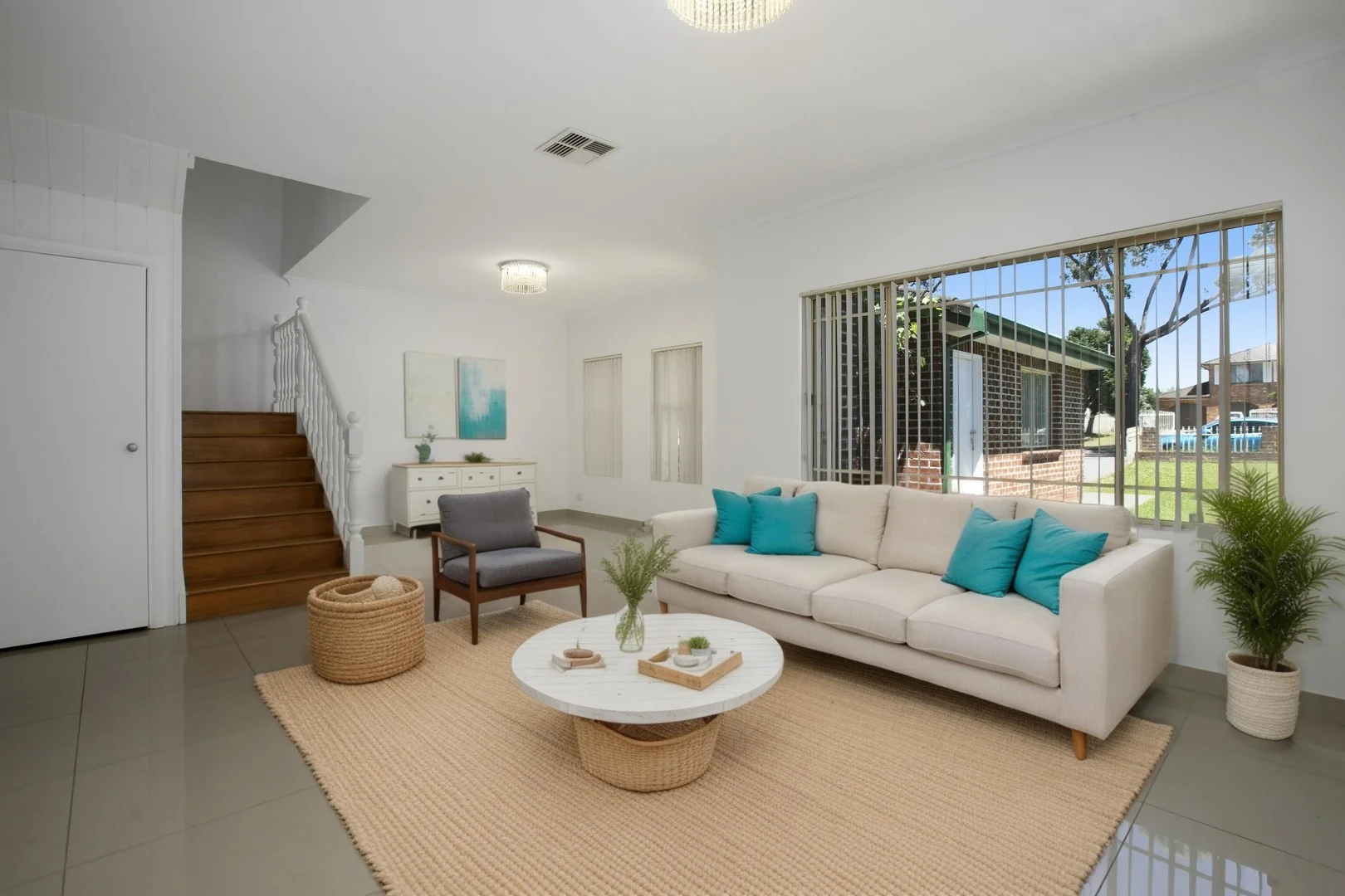 91b Whitford Road (1/8)