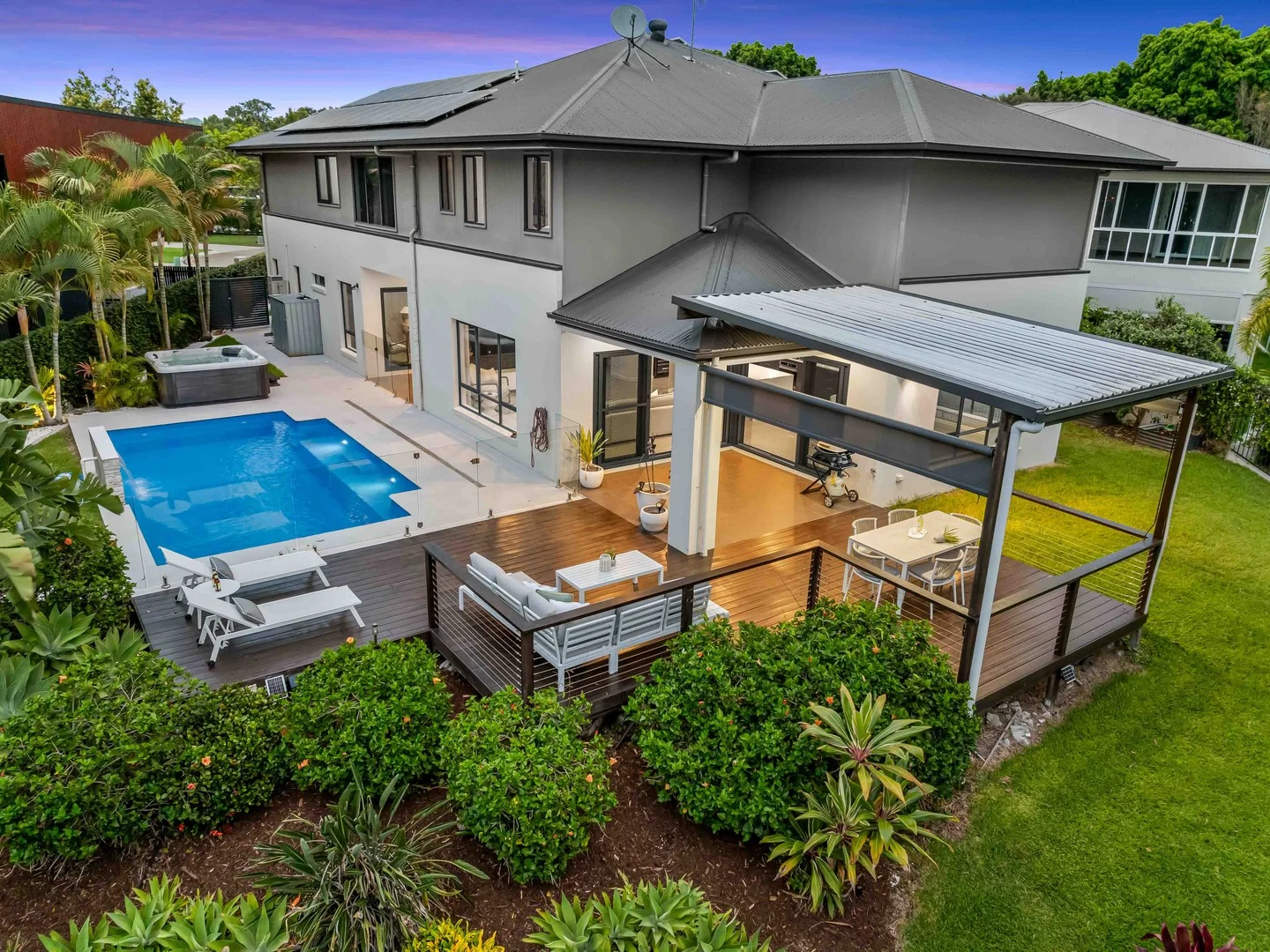 927 Medinah Avenue (1/35)