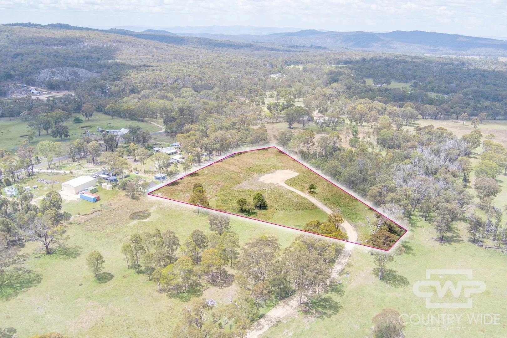 93 Cemetery Rd - Image 1