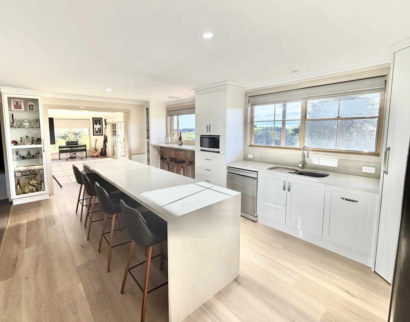 95 White Hills Road - Image 5