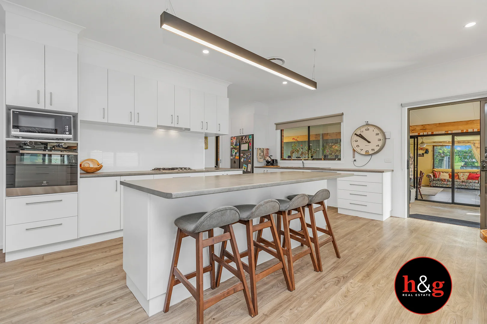 972 Graham Road - Image 2