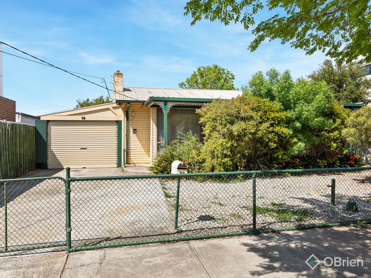 98 Darnley Street (1/16)