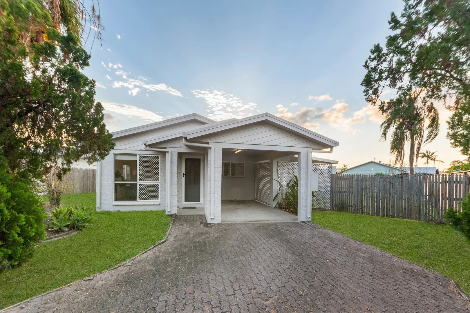 98 Kern Brothers Dr (1/13)