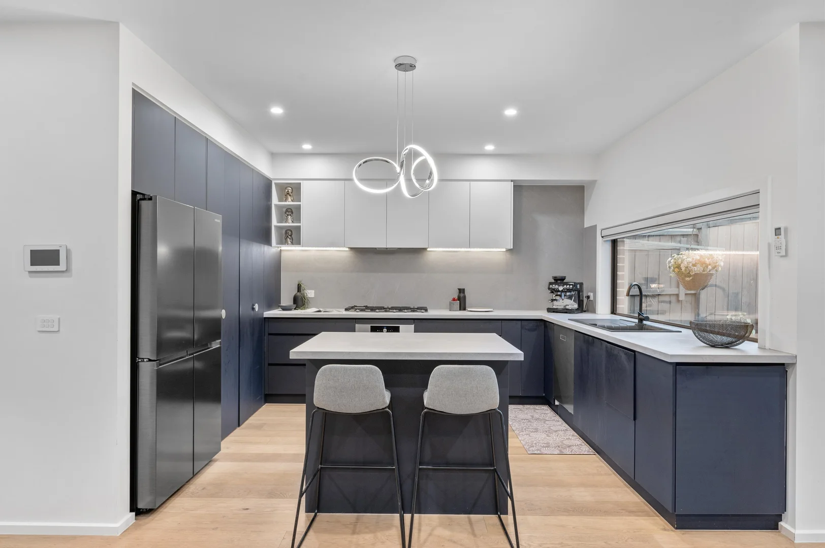 9A Sweetland Road - Image 4