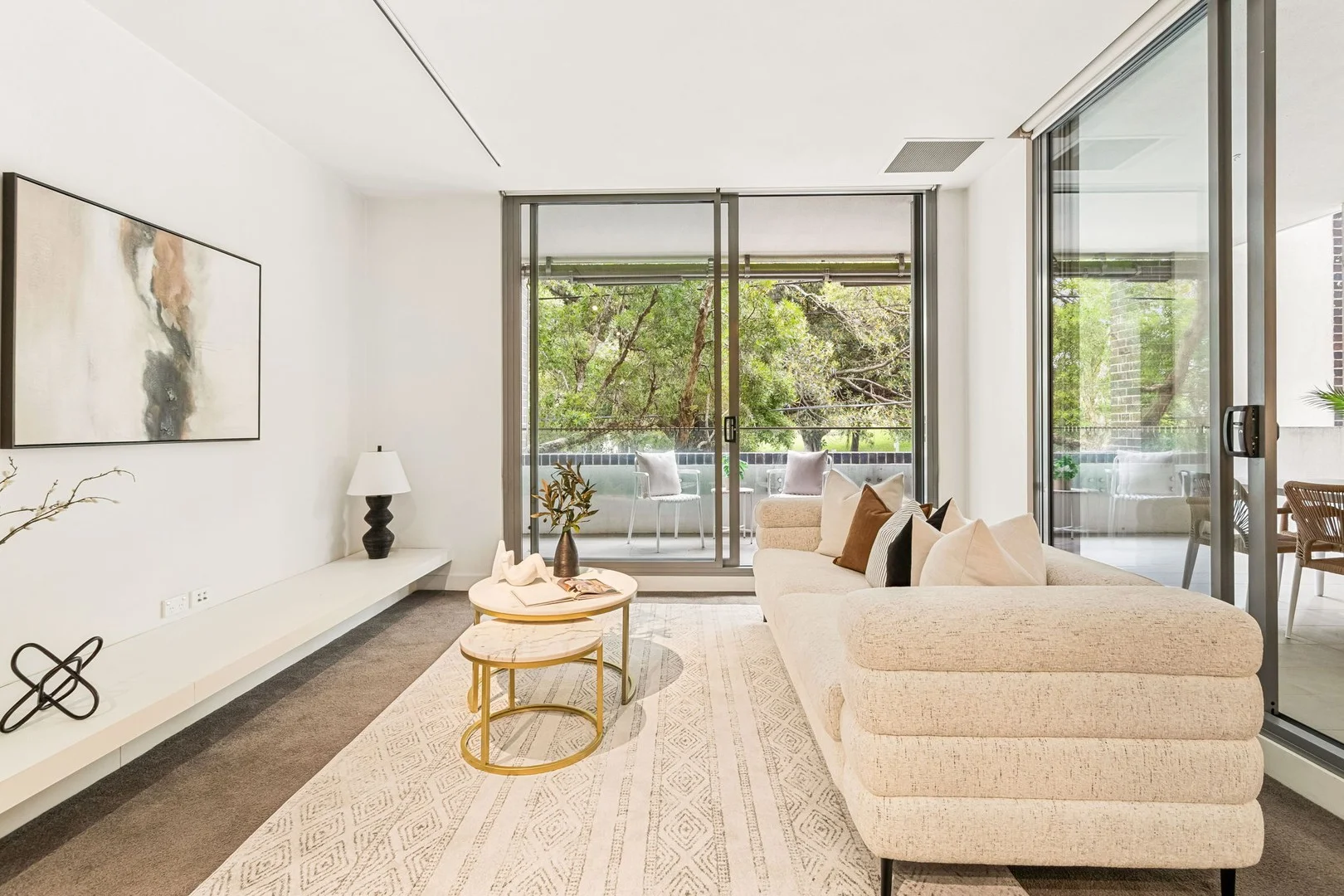 B211/810-822 Elizabeth Street (1/10)