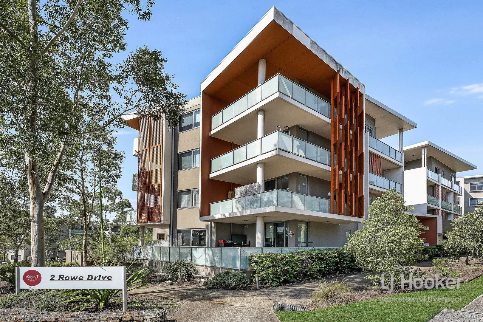 B403/2 Rowe Drive (1/1)