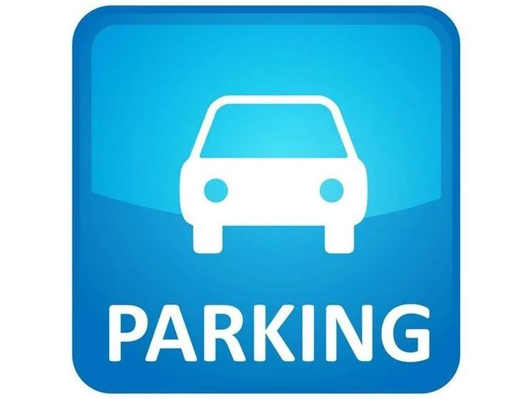 Car/2 Quay Street (1/3)