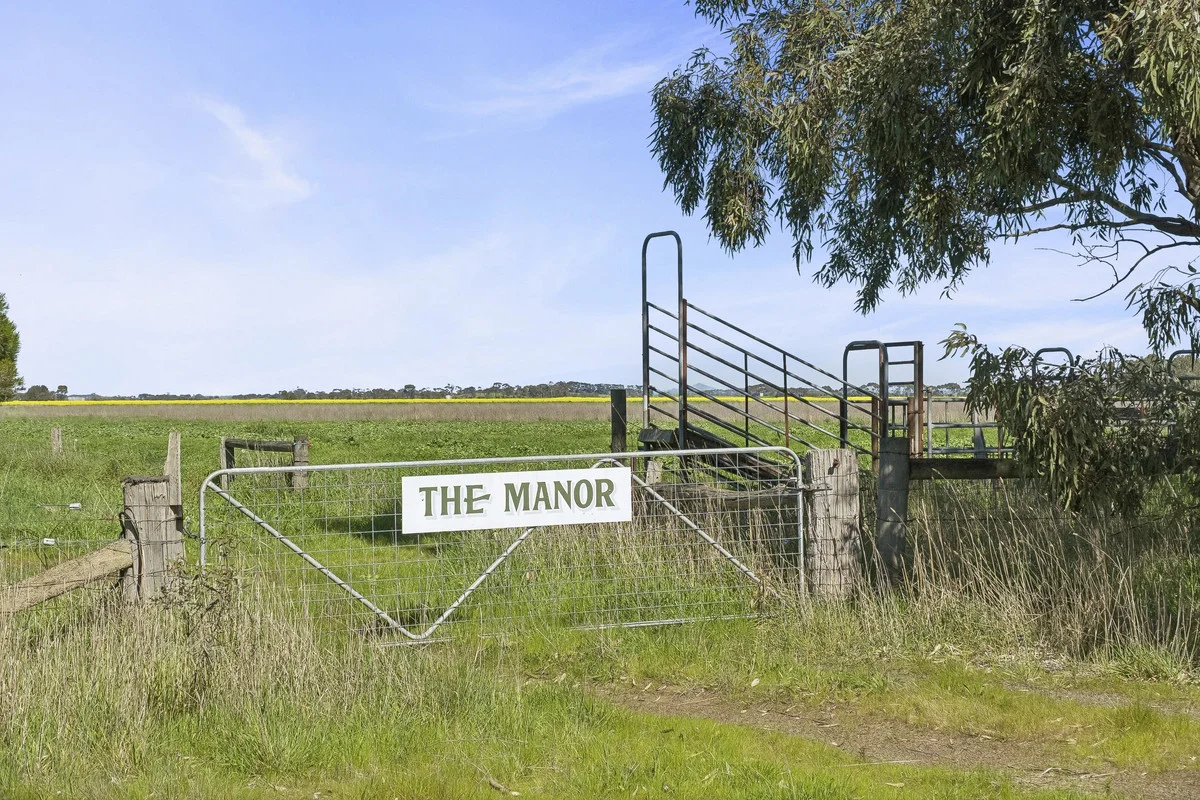 Crn Steeles Road & Foxhow Road - Image 4