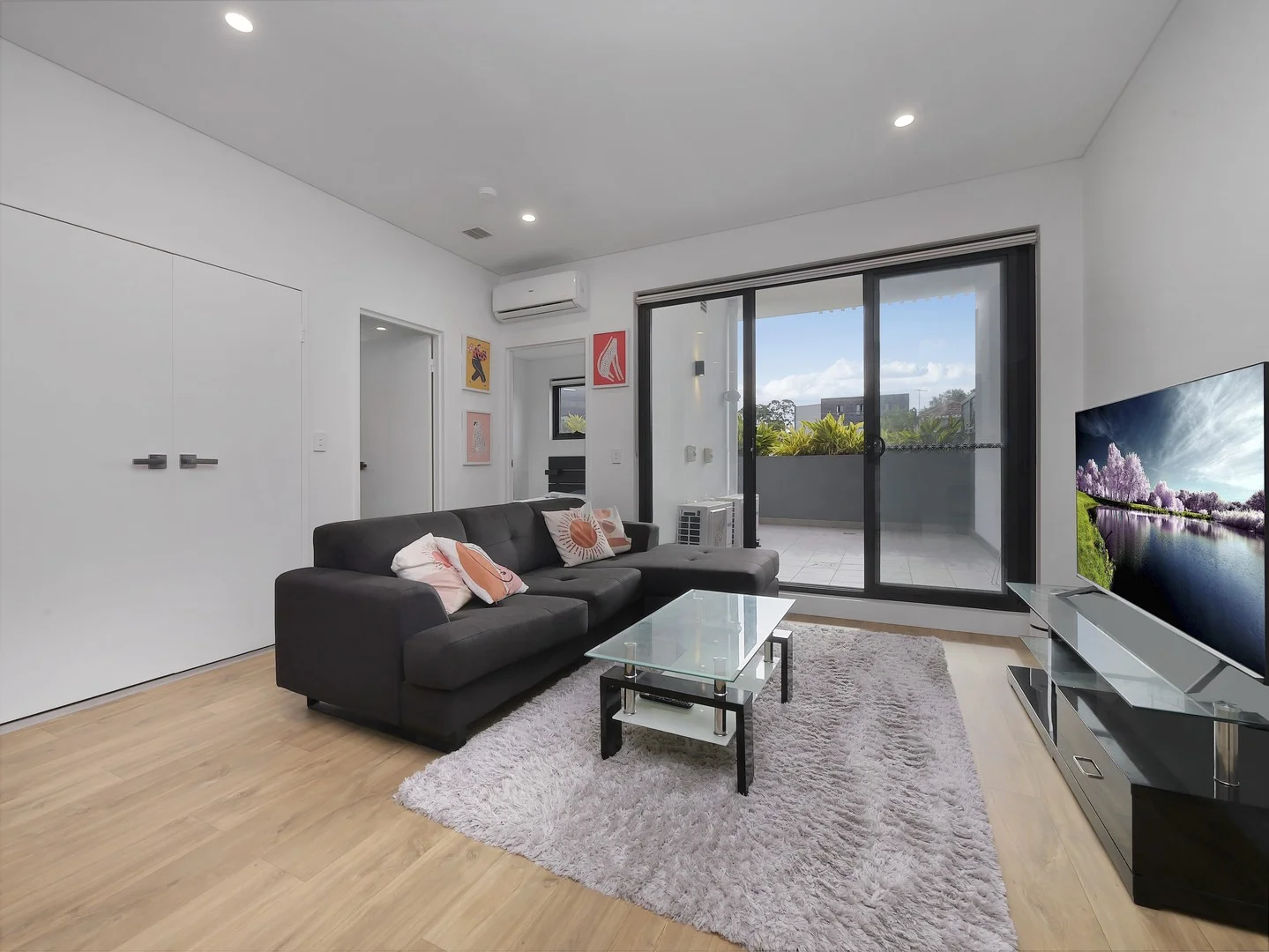 G02/114 Northcote Road (1/7)
