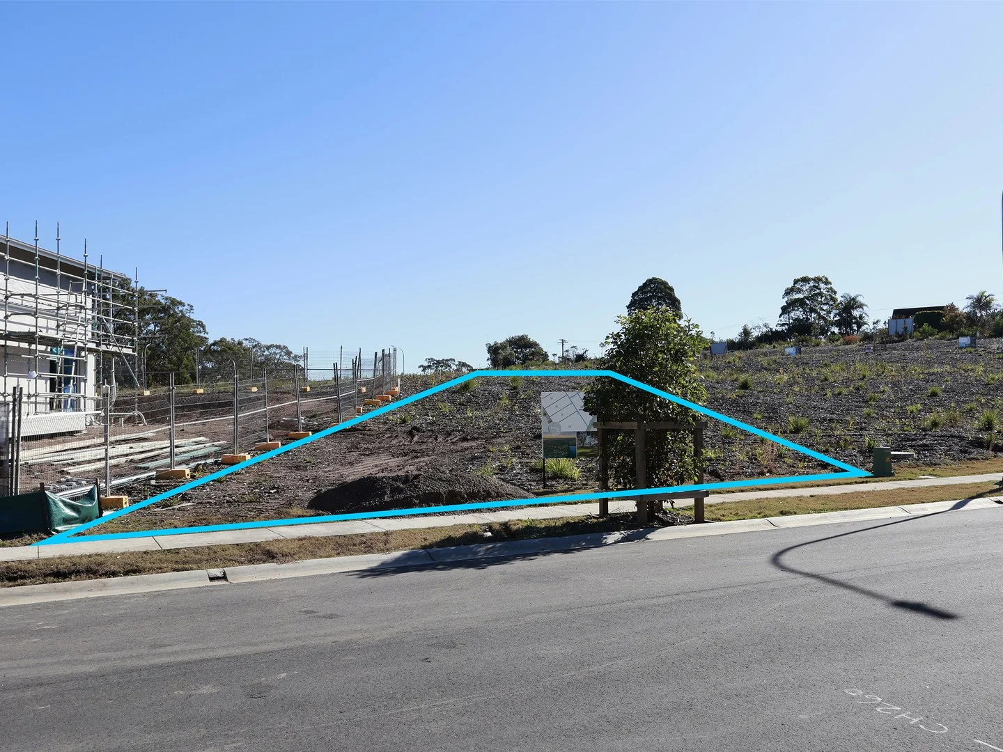Lot 13 17 Lily Crescent (1/11)