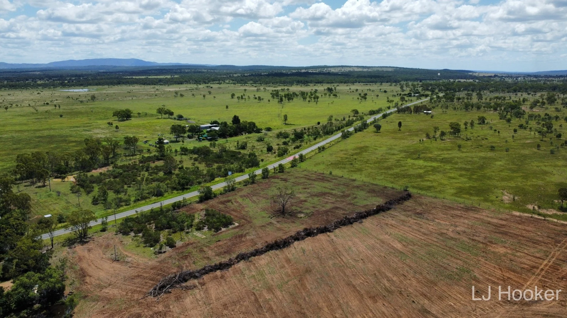 Lot 243 Burnett Highway - Image 5