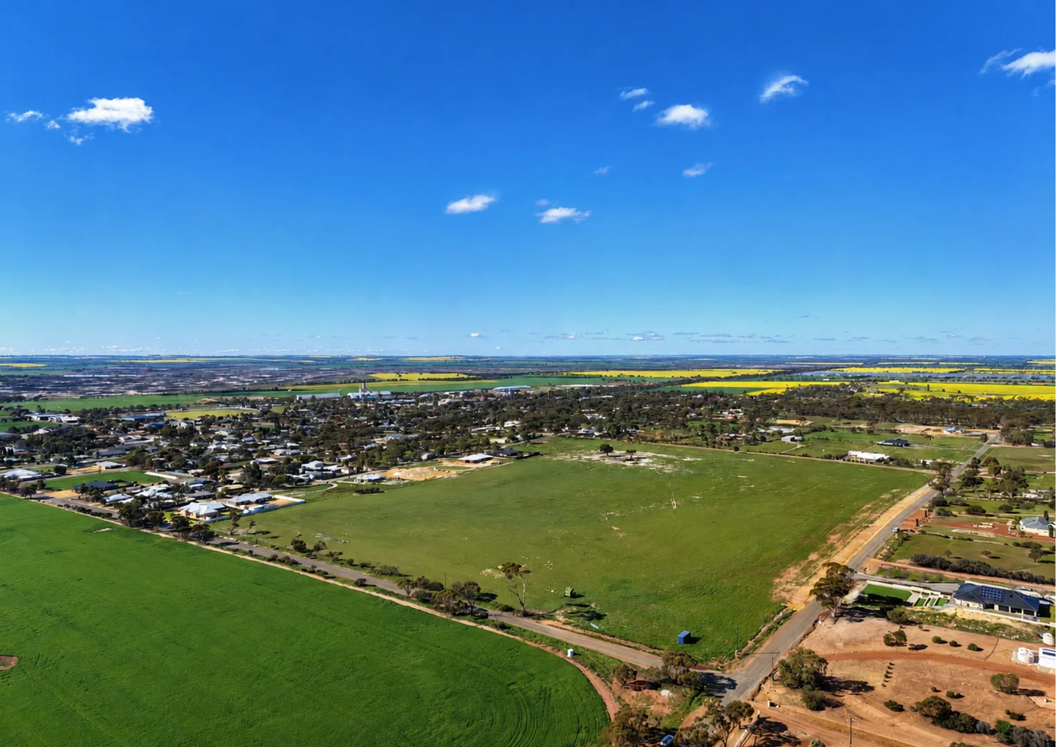 Lot 5 Watts - Image 3