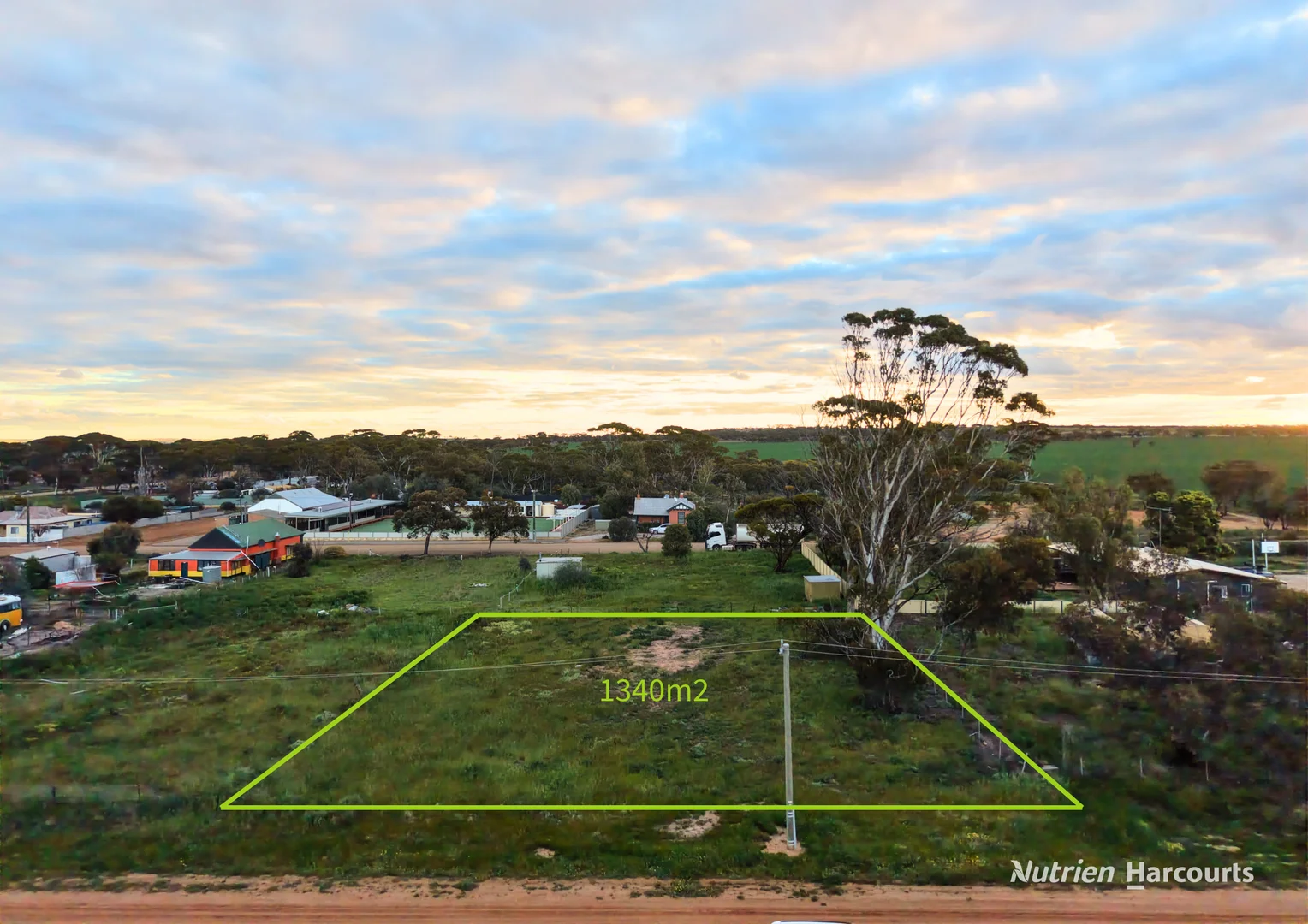 Lot 74 George Street (1/3)