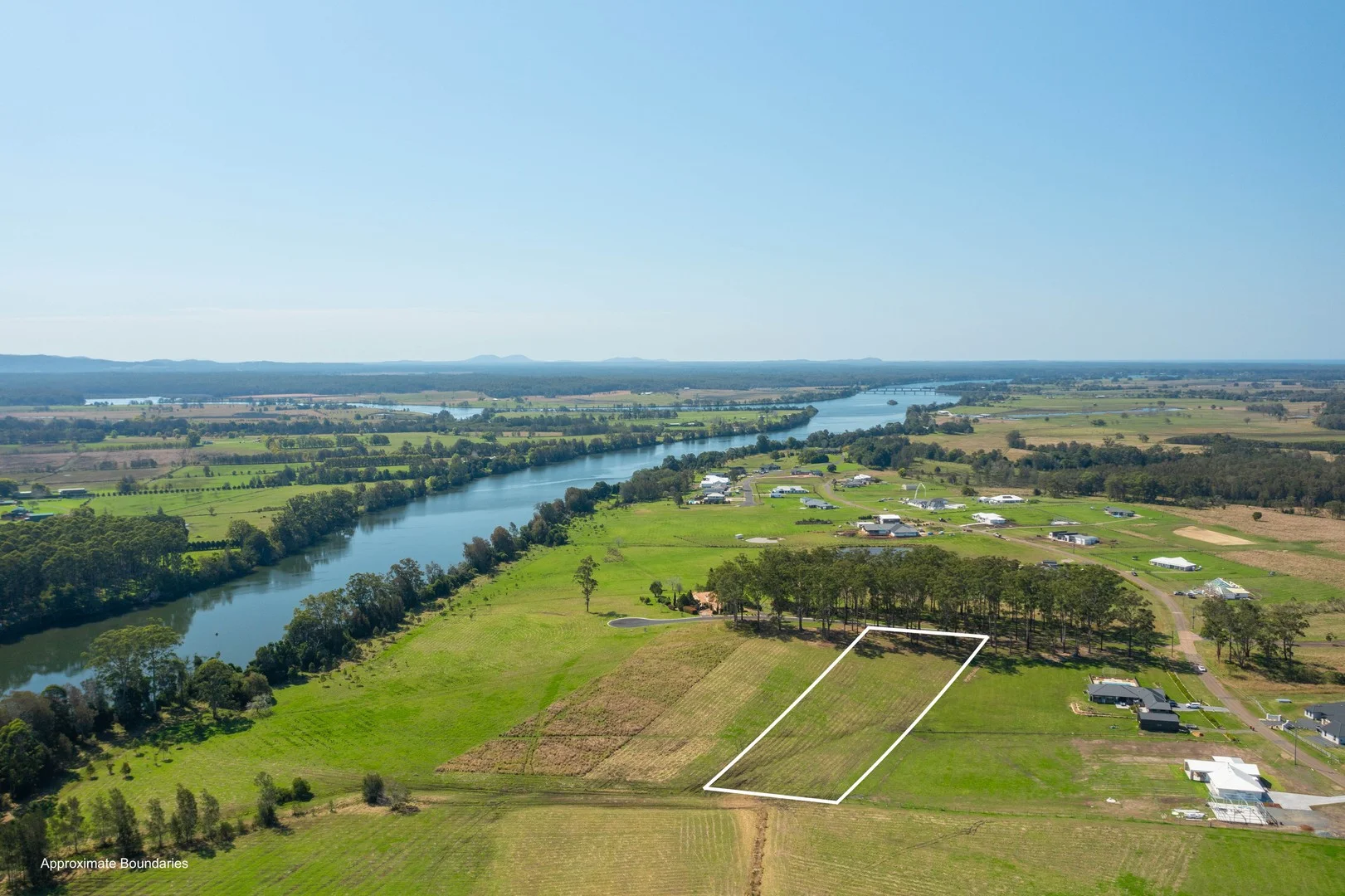 Lot 94 Provence Close (1/9)