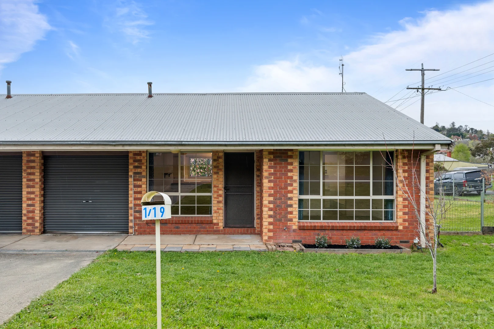 unit 1/19 Harts Lane - Image 2