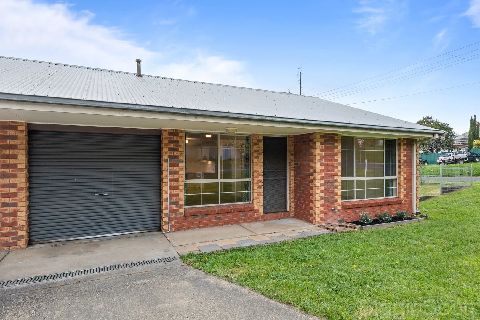 unit 1/19 Harts Lane (1/3)