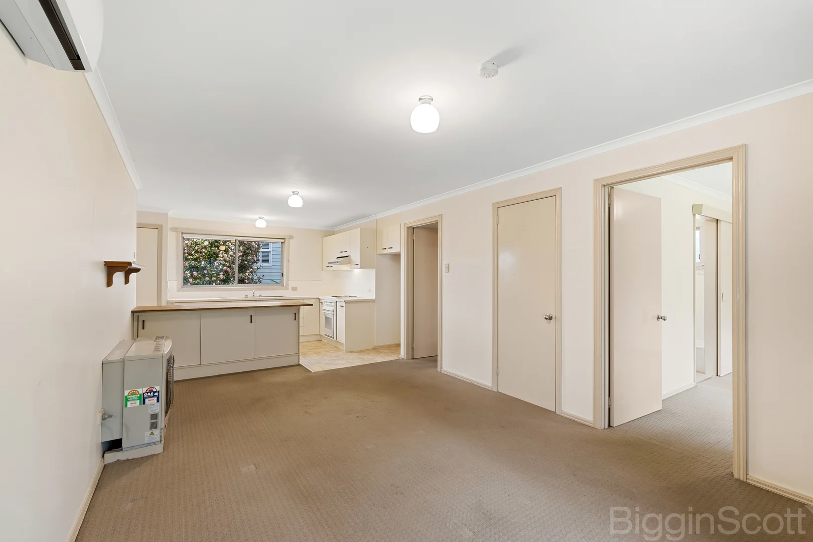 unit 1/19 Harts Lane - Image 5