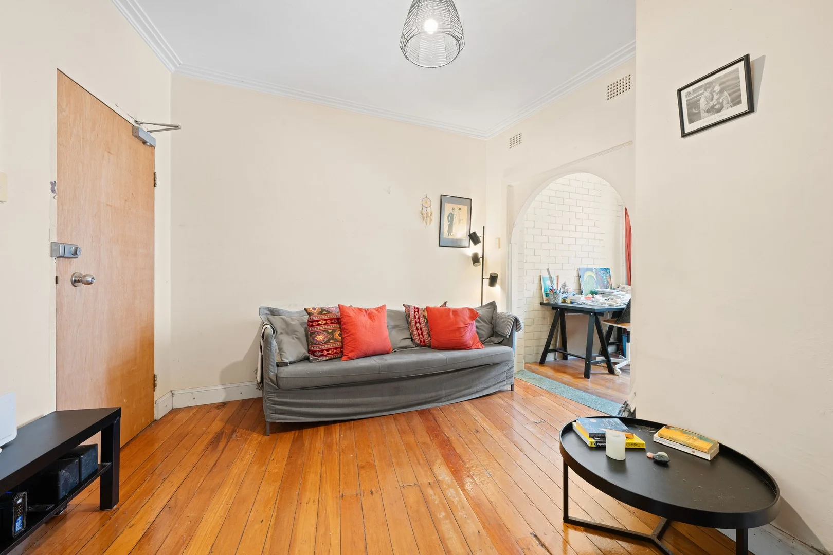 Unit 15/2 Kellett Way (1/12)