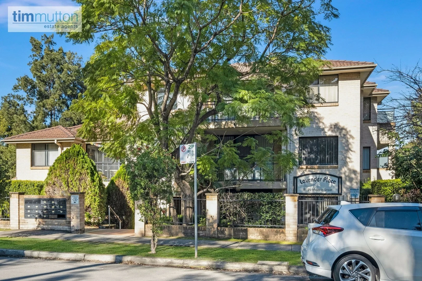 Unit 16/18-22 Meehan St (1/10)
