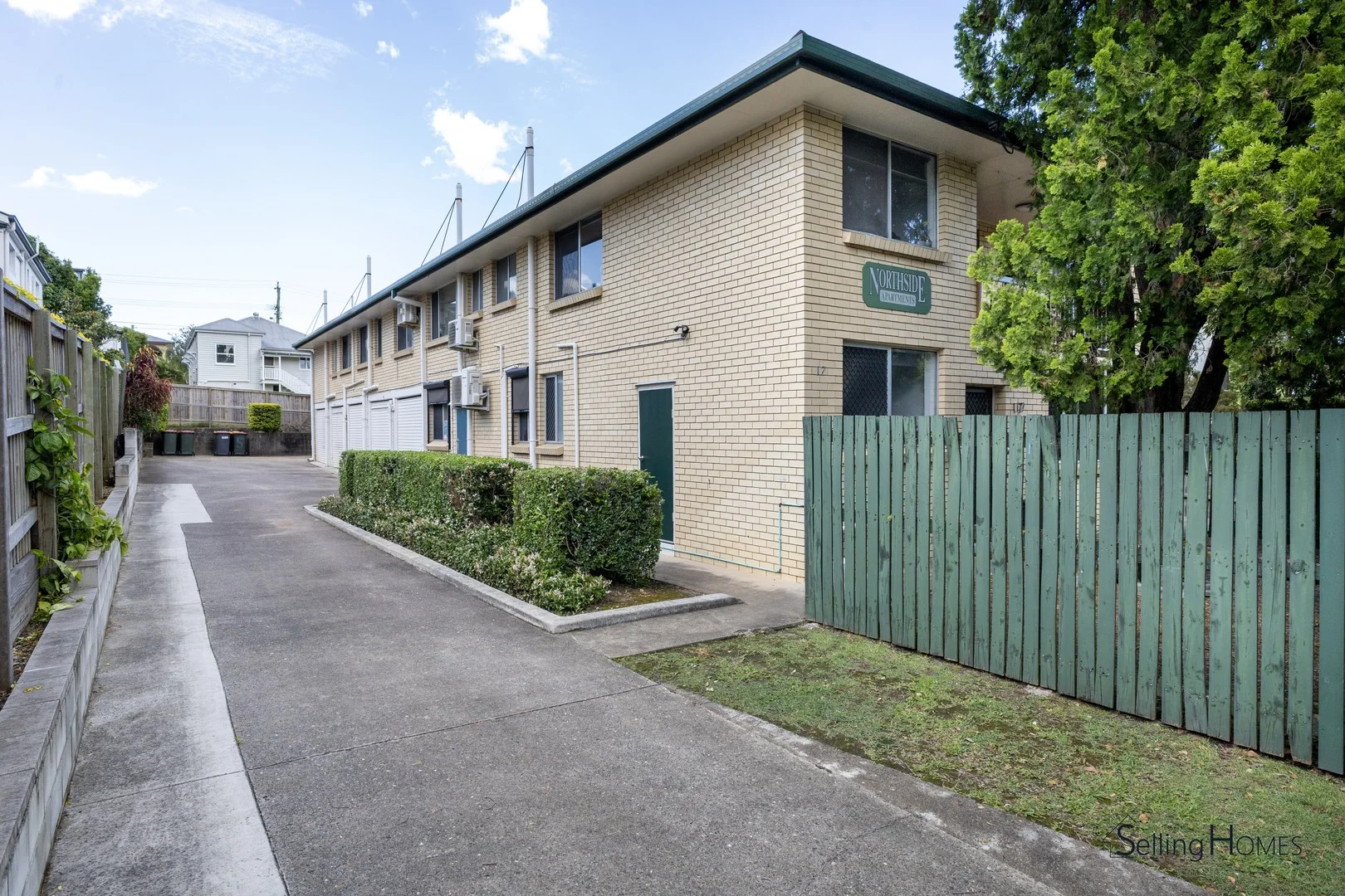 Unit 4/17 Dalziel St (1/14)