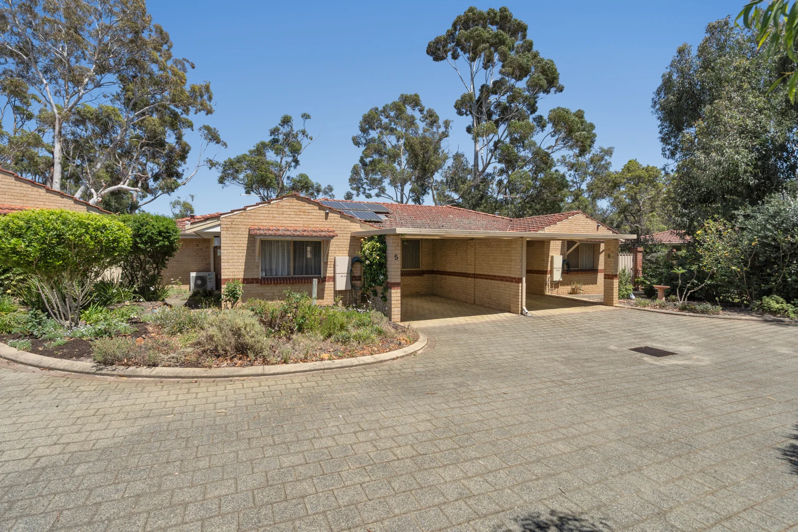 Unit 5/69 Gladstone Ave (1/16)