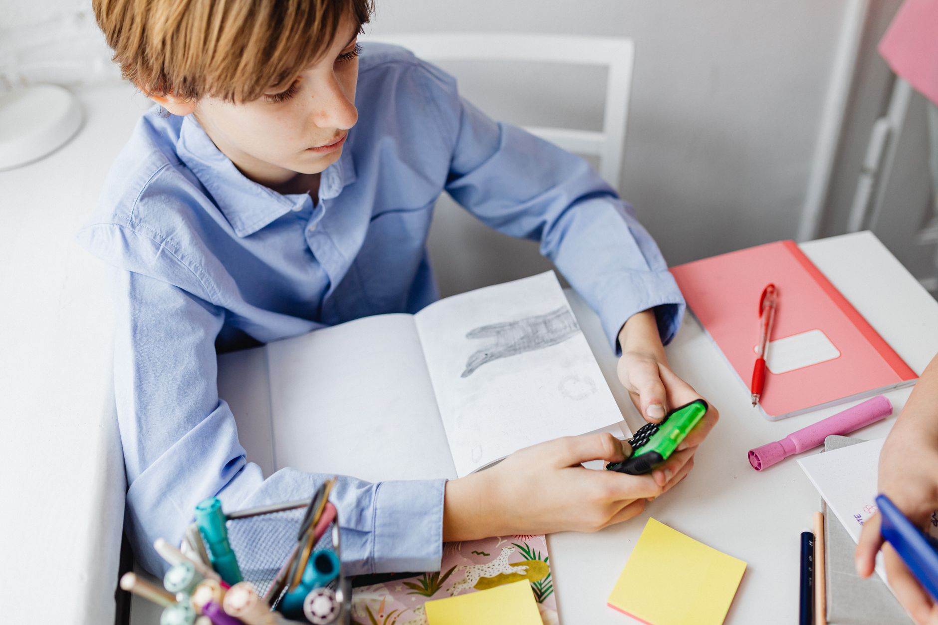 The Homework Corner That Actually Works: Setting Up a Study Space at Home